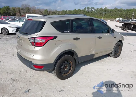 2018 Ford Escape S z USA, uszkodzony, nr VIN 1FMCU0F74JUA98817